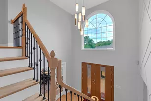 902 Doral Dr, Bartlett, IL 60103 - Photo 4