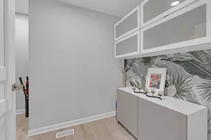 902 Doral Dr, Bartlett, IL 60103 - Photo 14
