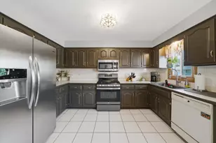 10816 Long Ave, Oak Lawn, IL 60453 - Photo 8