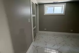 1427 N Lawndale Ave, Chicago, IL 60651 - Photo 18