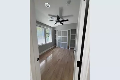 1427 N Lawndale Avenue, Chicago, IL 60651 - Photo 10