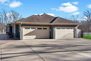 2389 E 2450th Rd, Marseilles, IL 61341 - Photo 34