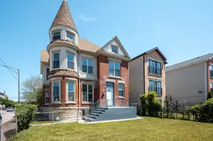 5901 S Indiana Ave, Chicago, IL 60637 - Photo 2
