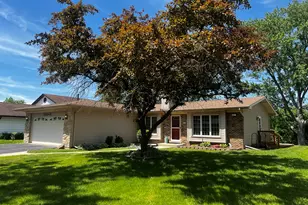 22548 Lakeshore Dr, Richton Park, IL 60471 - Photo 1