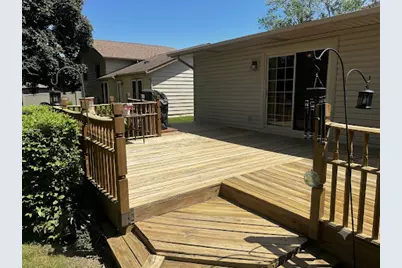 22548 Lakeshore Drive, Richton Park, IL 60471 - Photo 14