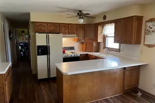 22548 Lakeshore Dr, Richton Park, IL 60471 - Photo 6