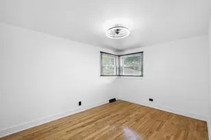 1145 E 90th St, Chicago, IL 60619 - Photo 8