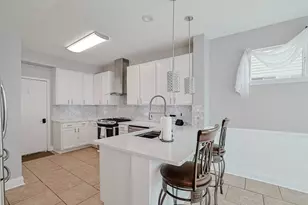1854 S Fallbrook Dr, Round Lake, IL 60073 - Photo 8