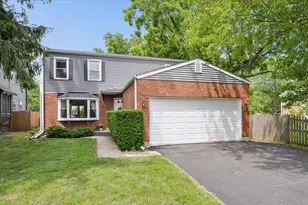 1699 Harding Rd, Northfield, IL 60093 - Photo 2