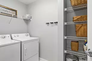 40 E Northwest Hwy, Mount Prospect, IL 60056 - Photo 16