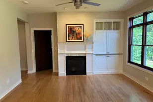 [Address not provided], Warrenville, IL 60555 - Photo 4