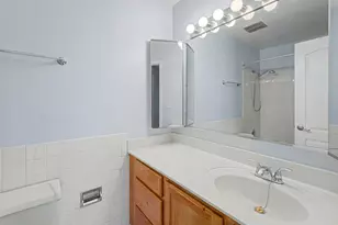 1227 S Old Wilke Rd, Arlington Heights, IL 60005 - Photo 16