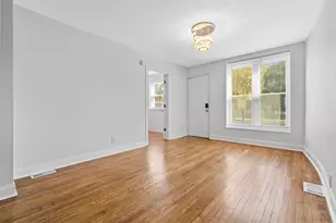 2228 S Wood St, Chicago, IL 60608 - Photo 2