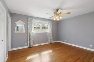 629 N Wren Ave, Palatine, IL 60067 - Photo 18