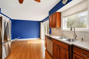 629 N Wren Ave, Palatine, IL 60067 - Photo 6
