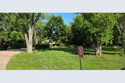1N521 Mac Queen Dr Drive, West Chicago, IL 60185 - Photo 2