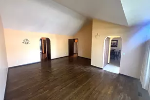 79 Garden Dr, Montgomery, IL 60538 - Photo 2