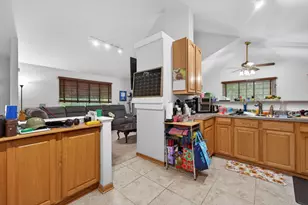 352 New Haven Dr, Cary, IL 60013 - Photo 12