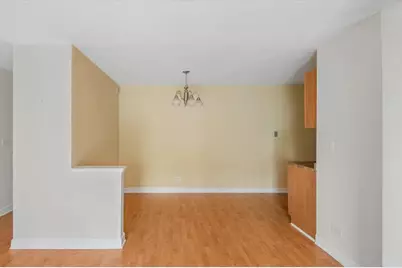 8232 Niles Center Road #214, Skokie, IL 60077 - Photo 10