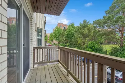 8232 Niles Center Road #214, Skokie, IL 60077 - Photo 2