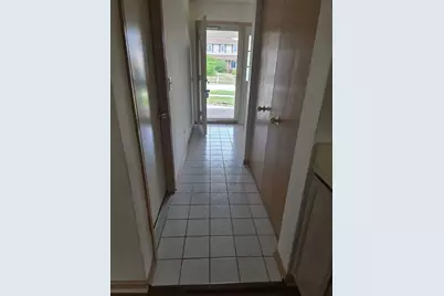 9147 Boardwalk Terrace, Orland Hills, IL 60487 - Photo 6