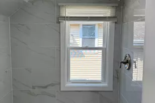 524 N Butrick St, Waukegan, IL 60085 - Photo 20