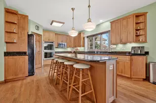1036 E Talbot St, Arlington Heights, IL 60004 - Photo 14