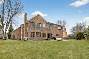 1036 E Talbot St, Arlington Heights, IL 60004 - Photo 2