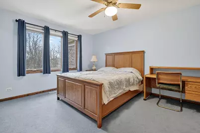 1036 E Talbot Street, Arlington Heights, IL 60004 - Photo 18
