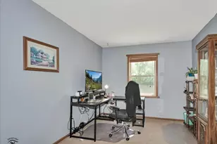 816 Addleman St, Joliet, IL 60431 - Photo 12