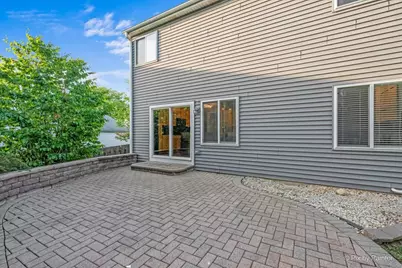 906 Barbara Street, Lake in the Hills, IL 60156 - Photo 28