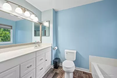 906 Barbara Street, Lake in the Hills, IL 60156 - Photo 18