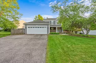 906 Barbara St, Lake in the Hills, IL 60156 - Photo 1