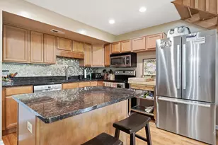 600 W Russell St, Barrington, IL 60010 - Photo 10