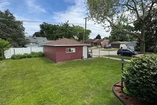 1401 Beach Ave, La Grange Park, IL 60526 - Photo 18