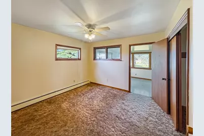 3849 E 22nd Road, Serena, IL 60549 - Photo 14
