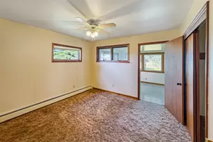 3849 E 22nd Rd, Serena, IL 60549 - Photo 14