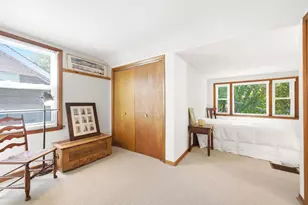 5733 N Marmora Ave, Chicago, IL 60646 - Photo 18