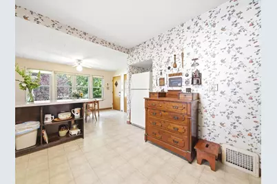 5733 N Marmora Avenue, Chicago, IL 60646 - Photo 12