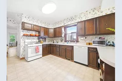 5733 N Marmora Avenue, Chicago, IL 60646 - Photo 10