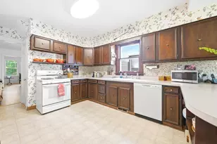 5733 N Marmora Ave, Chicago, IL 60646 - Photo 10