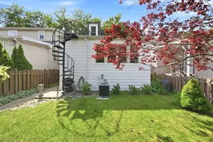 5733 N Marmora Ave, Chicago, IL 60646 - Photo 24