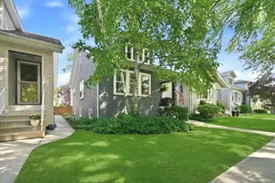 5733 N Marmora Ave, Chicago, IL 60646 - Photo 4