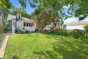 5733 N Marmora Ave, Chicago, IL 60646 - Photo 26