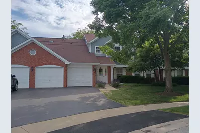 1675 Mansfield Court #4, Roselle, IL 60172 - Photo 1