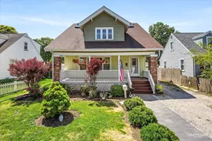 124 W Stimmel St, West Chicago, IL 60185 - Photo 1