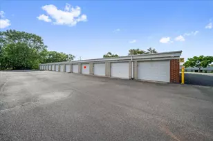5300 Walnut Ave, Downers Grove, IL 60515 - Photo 20