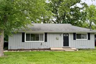 12 Johnathan Rd, Lake Zurich, IL 60047 - Photo 1