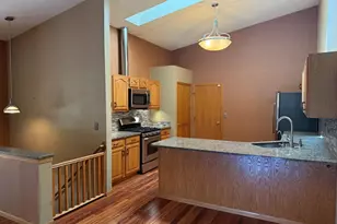 6521 Laurelwood Dr, Rockford, IL 61108 - Photo 4