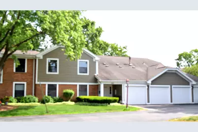 285 Mayfair Lane #2C, Schaumburg, IL 60193 - Photo 1